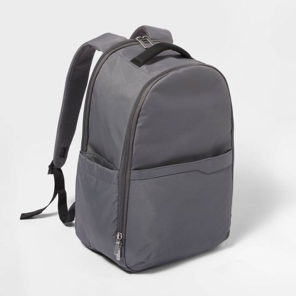 17.5" Backpack Flat Gray - Open Story️